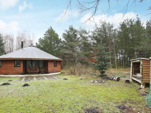 Three-bedroom Holiday Home In H�jslev 10