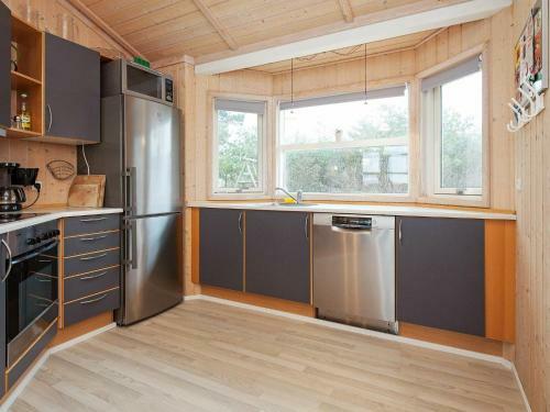 Three-bedroom Holiday Home In G�rlev 1