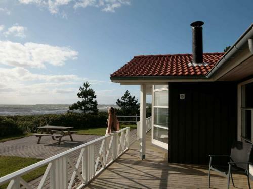 Three-bedroom Holiday Home In G�rlev 1