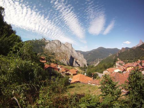 Agroturismo Viviendas Rurales El Cant�n