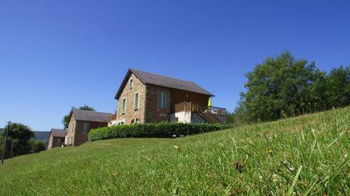 Vvf Villages � C?ur De Cantal � Vendes