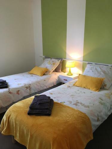 Le Homard Jaune