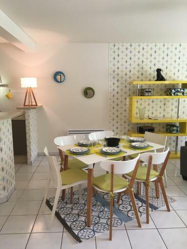 Le Homard Jaune