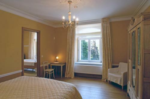 Hostal Hostellerie La Maison De Ma�tre