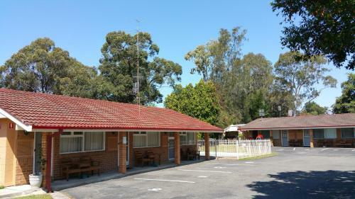 Central Coast Motel