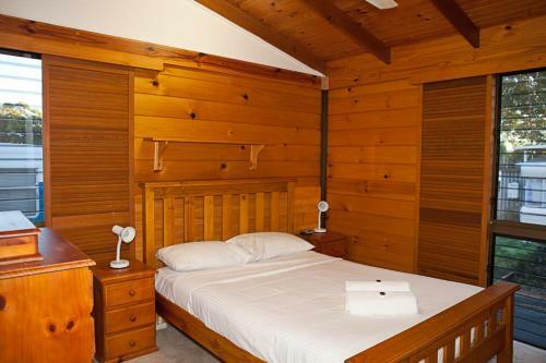 Hotel Shelley Beach Cabins