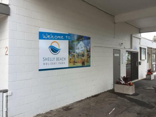 Hotel Shelley Beach Cabins