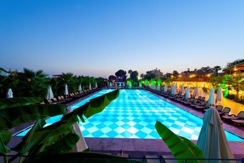 Raymar Hotels & Resorts - Ultra All Inclusive