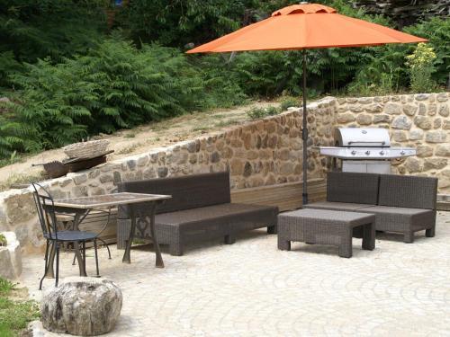 Quaint Holiday Home In Burzet With Swimming Pool