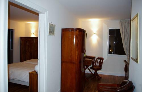 Hotel Le Place Neuve