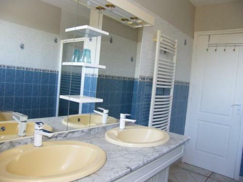Villa Climatisee Avec Piscine Privee � L'oree Du Perigord