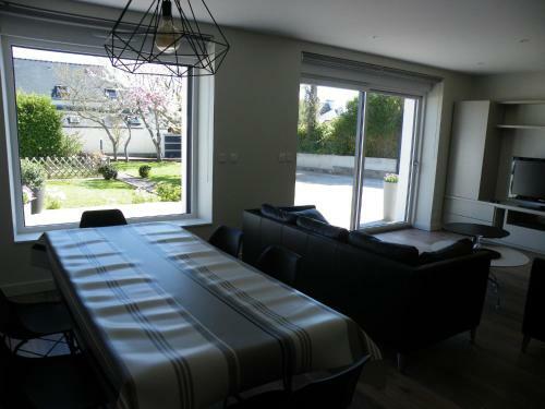 Modern Villa In Concarneau With Sea Nearby
