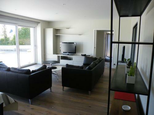 Modern Villa In Concarneau With Sea Nearby
