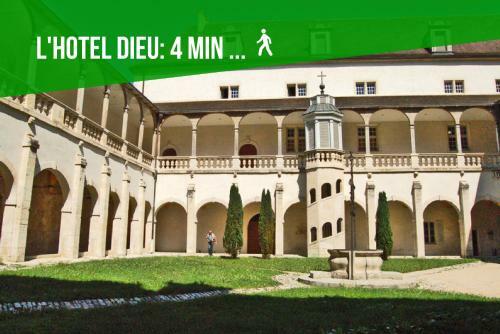 Apartamentos Le Vend�me Superdole