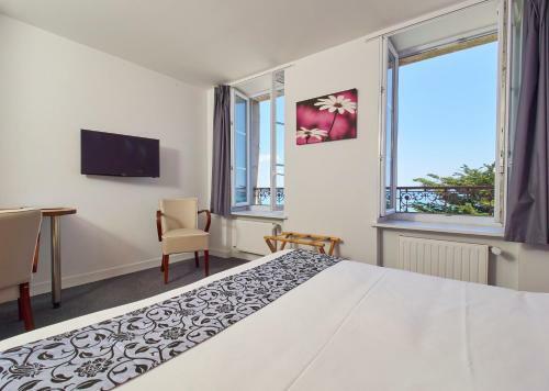 Logis Hotel Belle-vue