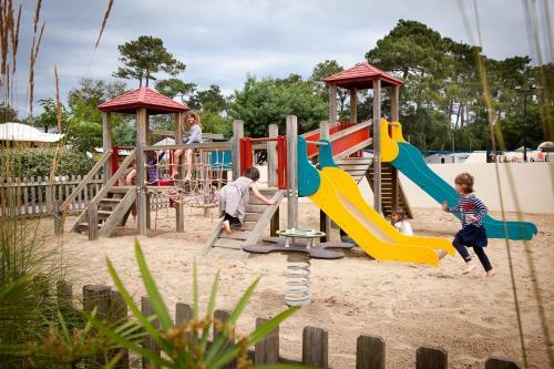 Camping Sunissim Le Boudigau 4* By Locatour
