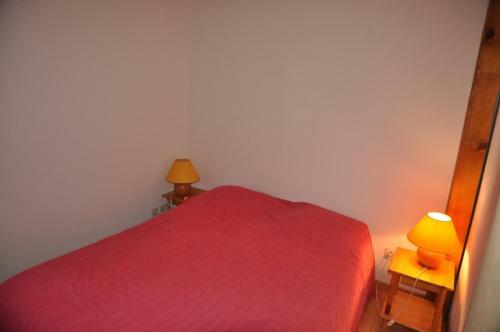 Maison Jumel�e Dans R�sidence Avec Piscine - 96601