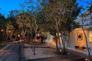 Hotel The Cove