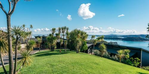 Te Whau Lodge