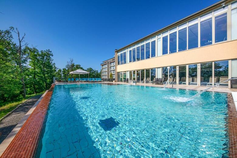 Lifestyle Hotel M�tra