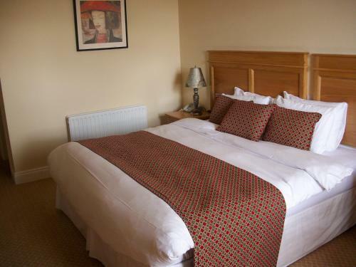 Fairhill House Hotel