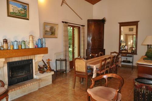 Villa Avec Jardin Au Calme Pour 8 Pers.- 2282