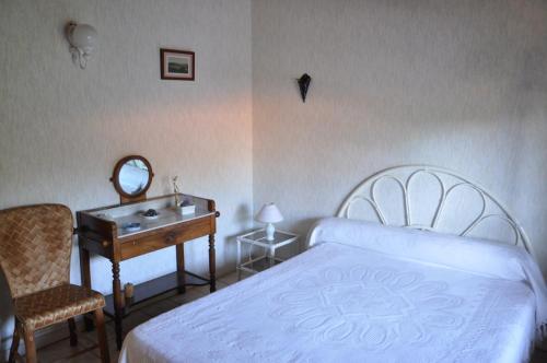 Villa Avec Jardin Au Calme Pour 8 Pers.- 2282