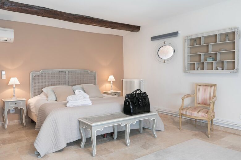 Bed & Breakfast Chateau Des Bertrands