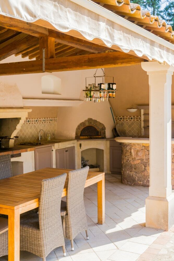 Bed & Breakfast Chateau Des Bertrands