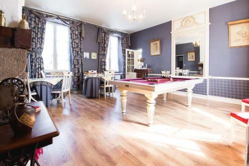 Hostal La Maison De La Fontaine, Le Beny Bocage