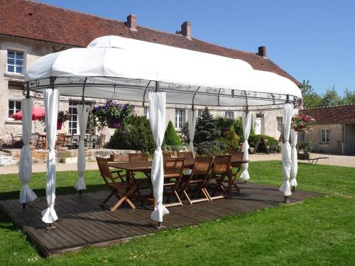 Hostal Chambre D H�tes Domaine Des Patrus