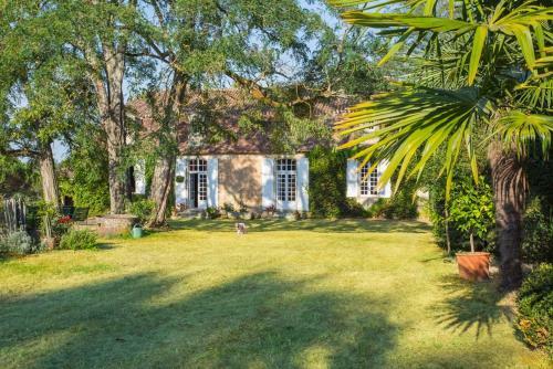 Liorac-sur-louyre Villa Sleeps 11 Pool Wifi