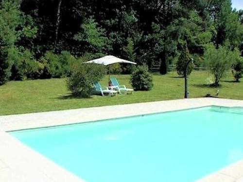 French Mansion In Aquitaine With Private Terrace