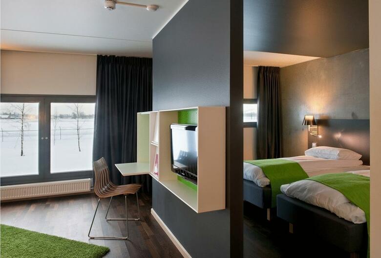 Hotel Comfort Runway