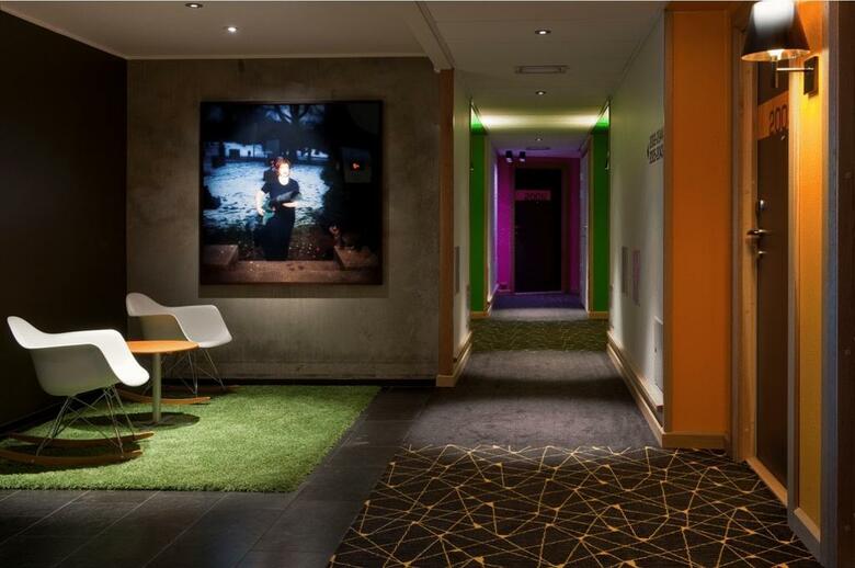 Hotel Comfort Runway