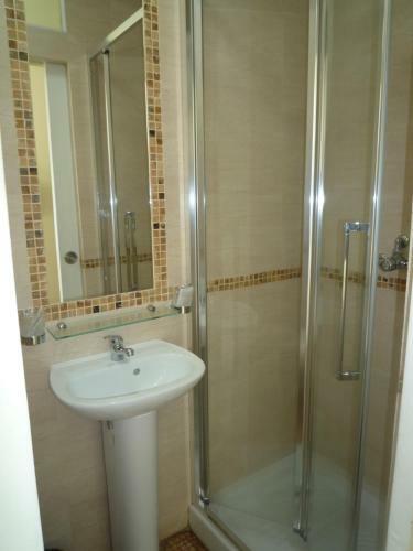 Hostel Lyonnais