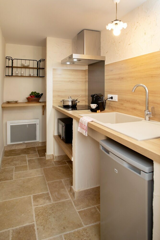 Hostal L'hote Antique
