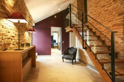Saint-aubin Villa Sleeps 10 Pool Air Con Wifi