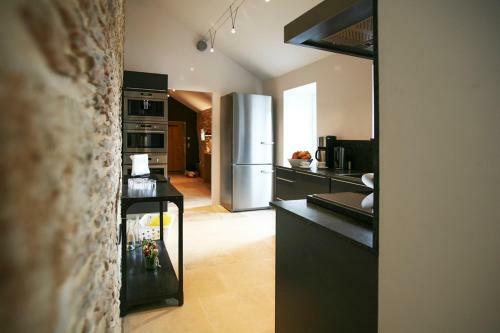 Saint-aubin Villa Sleeps 10 Pool Air Con Wifi