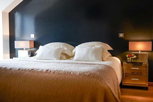 Saint-aubin Villa Sleeps 10 Pool Air Con Wifi