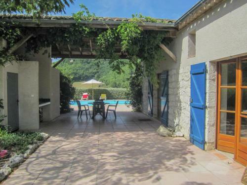 Cozy Holiday Home In Montayral With Private Pool