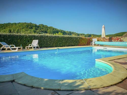 Cozy Holiday Home In Montayral With Private Pool