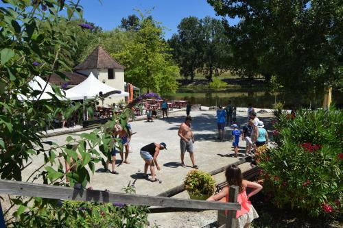 Camping Les Etangs De Plessac