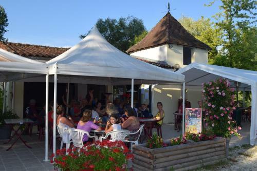 Camping Les Etangs De Plessac