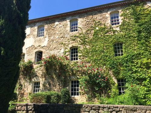 Hostal Le Moulinage Chabriol