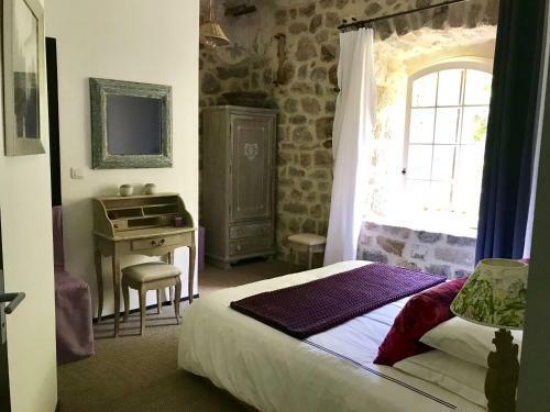 Hostal Le Moulinage Chabriol
