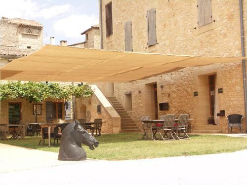 Hostal Domaine Saint Martin