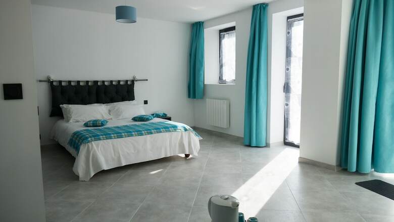 Bed & Breakfast La Maison Periot