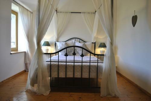 Hostal La Grange Fleurie