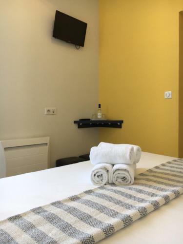 Hotel Les Bains Boyardville - H�tel Et Restaurant